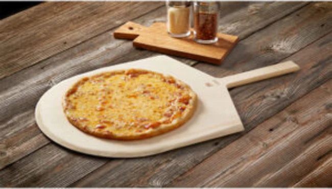 American Metalcraft 2616 Deluxe Wood Pizza Peel with Short Handle 26"OAL - 16"W x 16"L Blade - Image 3
