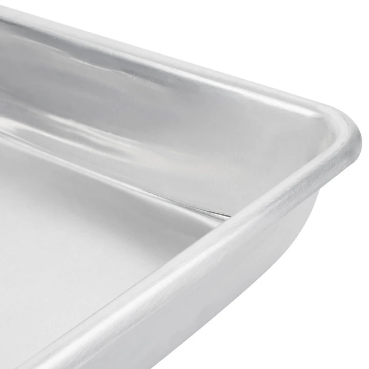 Vollrath 68358 Wear-Ever Aluminum Baking and Roasting Pan with Handles 25-3/4" x 17-3/4" 23-1/2 qt. - Image 3