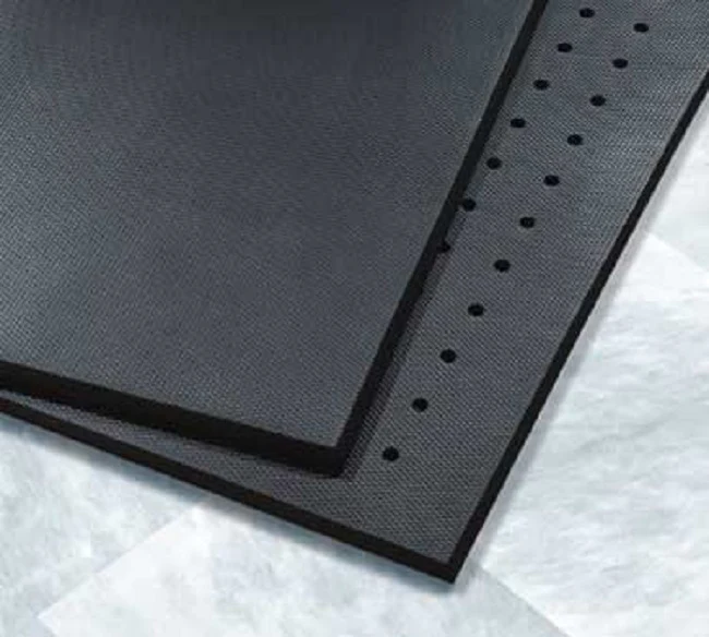 Cactus Mat 2200-23 VIP Black Cloud Anti-Fatigue Floor Mat with No Holes 2' x 3' x 3/4" - Black