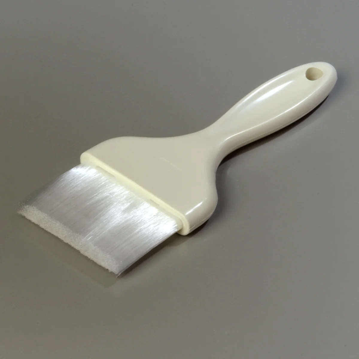 Carlisle 4039202 Sparta Galaxy Flat Pastry Brush with 3"W Nylon Bristles & Plastic Handle - White - Image 5