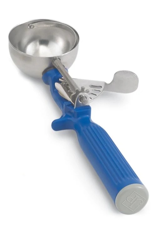 Vollrath 47143 Jacob's Pride Thumb Press Disher with One-Piece Dark Blue Handle 2 oz. - Size 16