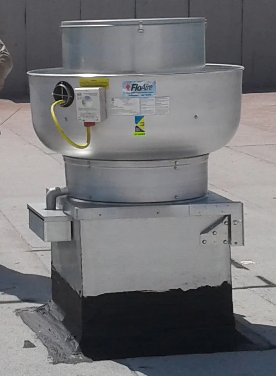 CaptiveAire DU85-SC-1250-3000 High Speed Direct Drive Centrifugal Upblast Exhaust Fan CFM Range: 1250 CFM to 3000 - 115v - Image 3