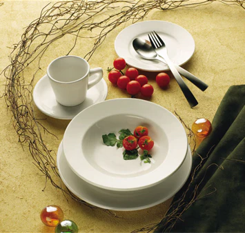 International Tableware DO-10 Dover European White Rolled Edge China Grapefruit Bowl 10 oz. - 36/Case - Image 2