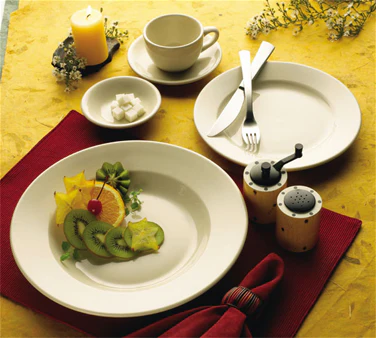 International Tableware RO-9 Roma American White Rolled Edge China Plate 9-3/4" Dia. - 24/cs - Image 3