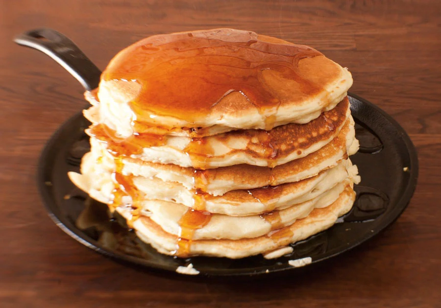 Lodge L9OG3 Round Seasoned Cast Iron Griddle Pan with Handle 10-1/2" - Image 3