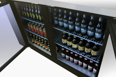Migali C-BB48G-HC Competitor Series Back Bar Cooler Black 2 Glass Door Refrigerator w/R290 48" - (2) 1/2 Keg Capacity - Image 4