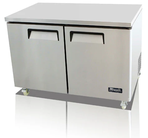 Migali C-U48F-HC Competitor Series 2 Solid Door Undercounter / Worktop Freezer 48" - 12 cu. ft.