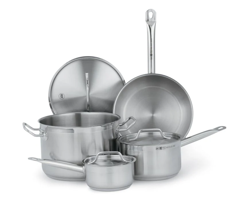 Vollrath 3822 Deluxe 7-Piece Induction Ready Stainless Steel Optio Cookware Set - Includes: 1 Qt., 2.75 Qt., 6.75 Qt. Sauce Pans with Covers, and 9.5" Fry Pan - Image 5