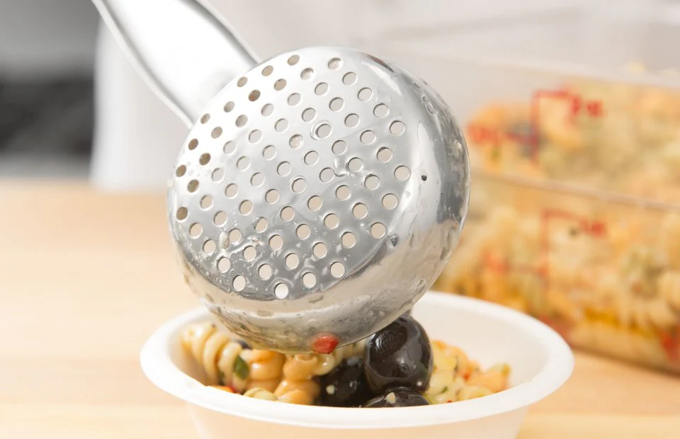 Vollrath 6432335 Jacob's Pride Color-Coded One-Piece Heavy-Duty Stainless Steel Perforated Round Spoodle Food Portioner with Ivory Nylon Handle 3 oz. - Image 6