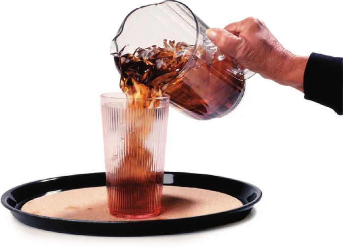 Carlisle 554007 VersaPour Pitcher 60 oz. - Clear - Image 12