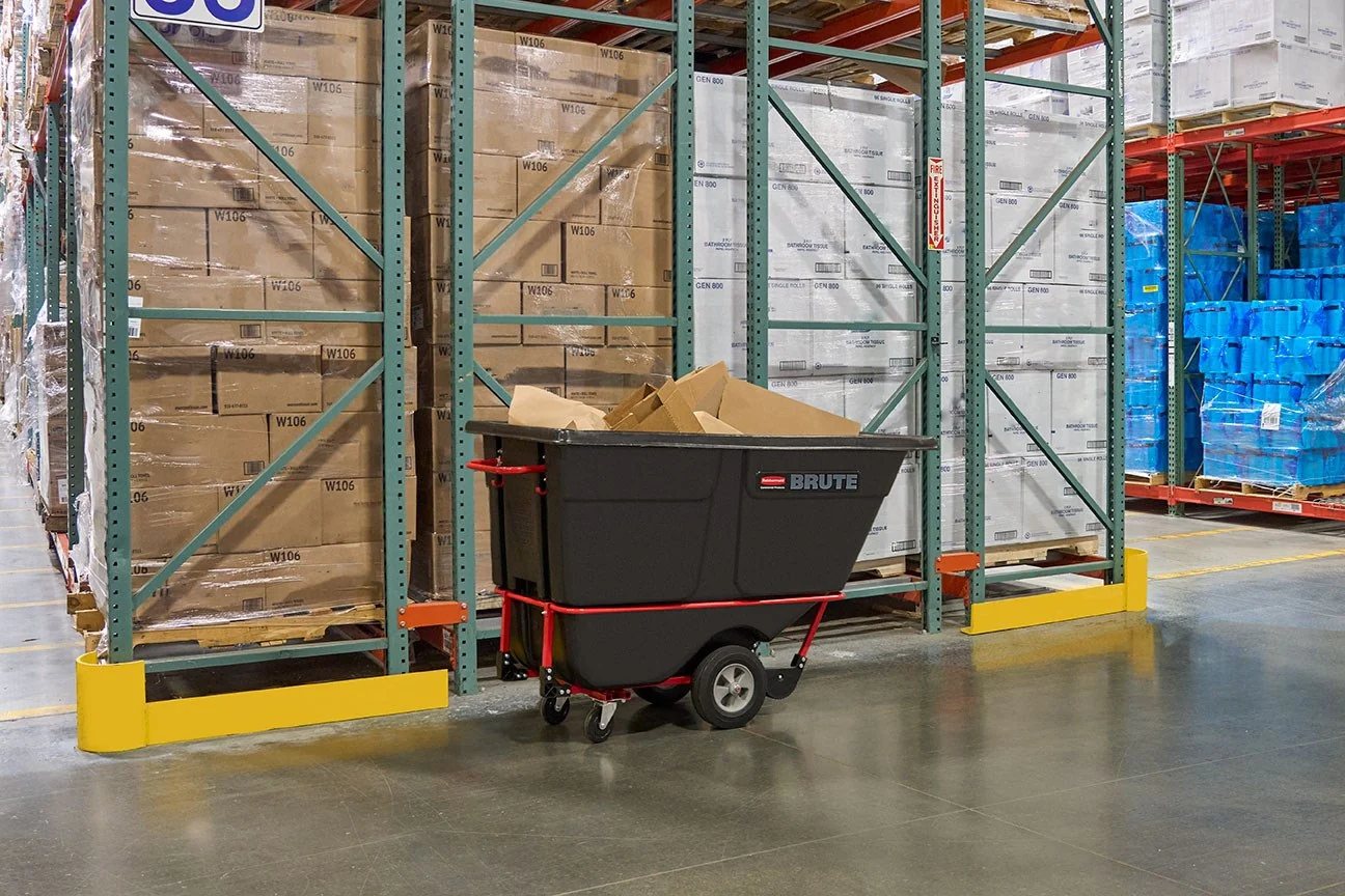 Rubbermaid FG131500BLA Rotomolded Open Top Utility Duty Tilt Truck / Trash Cart - Black - 1 cu. yd. (1250 lb. Capacity) - Image 8