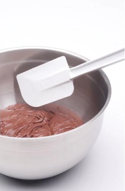 Rubbermaid FG1901000000 Cold Silicone Scraper / Spatula with White Poly Handle 9-1/2"OAL - Image 3