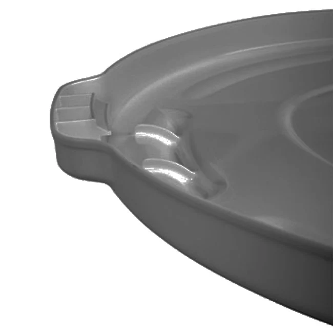 Rubbermaid FG261960GRAY BRUTE Self-Draining Round Flat Lid for use with 20-Gallon Container - Gray - Image 2