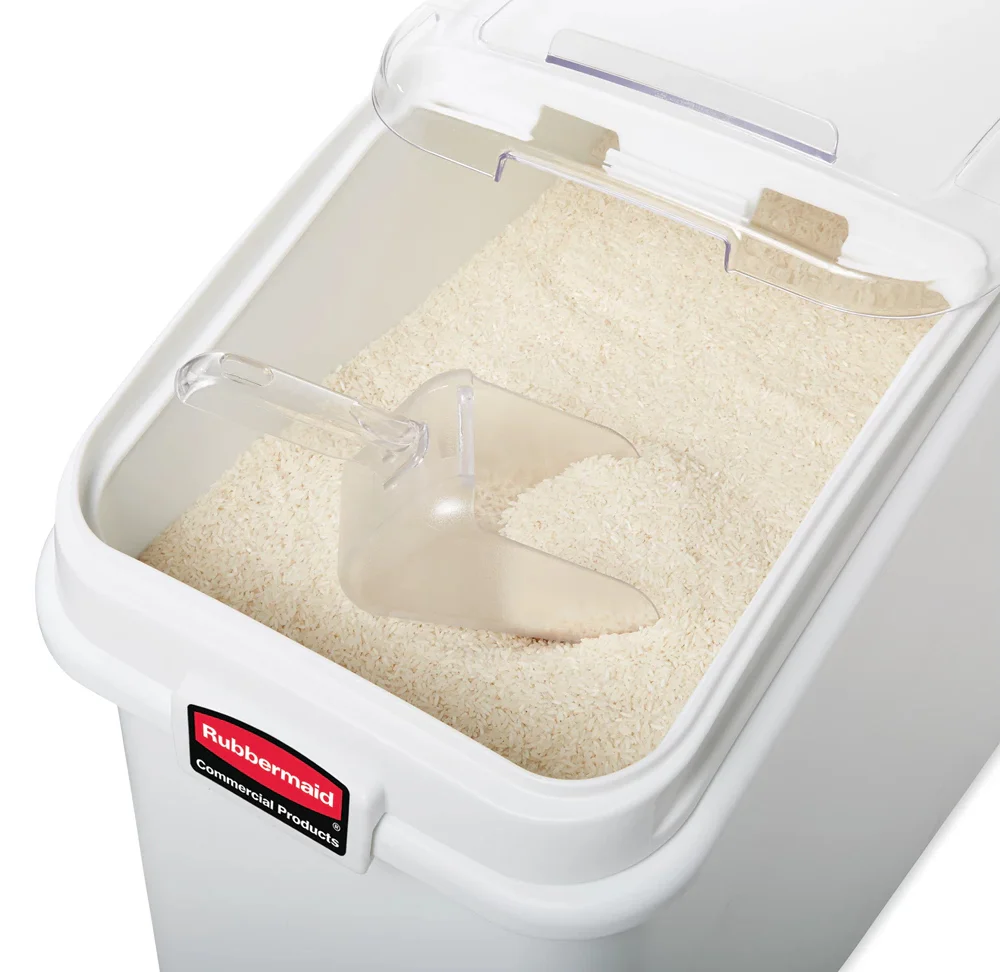 Rubbermaid FG360288WHT ProSave Mobile Slant Front Ingredient Bin with Sliding Hinged Lid & 32 oz Scoop - 500 cup/cap - Image 2