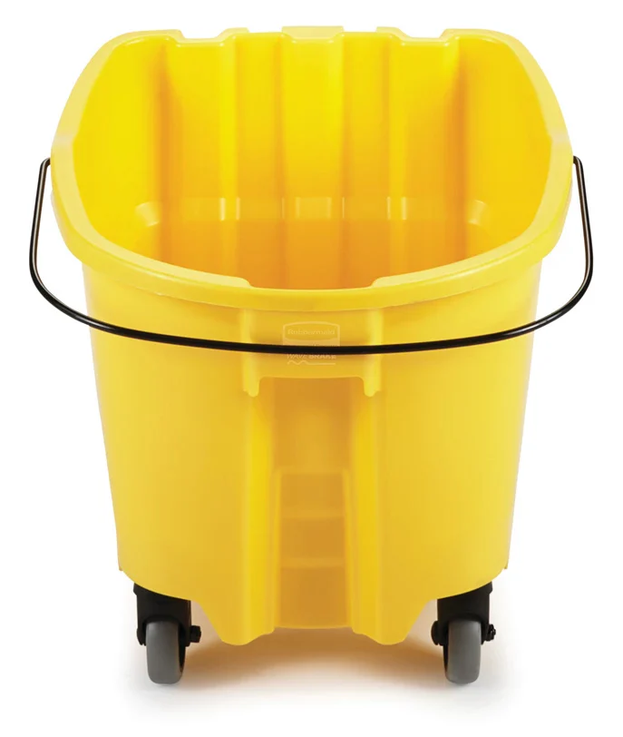 Rubbermaid 2064914 WaveBrake Mop Bucket with Casters 35 qt. - Yellow - Image 5