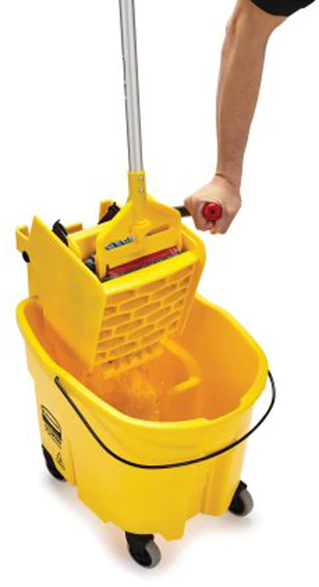 Rubbermaid FG758088YEL WaveBrake Side-Press Mop Bucket and Wringer 35 qt. - Yellow - Image 11