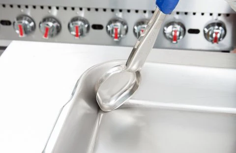 Vollrath 6412230 Jacob's Pride Color-Coded One-Piece Heavy-Duty Stainless Steel Solid Oval Spoodle Food Portioner with Blue Nylon Handle 2 oz. - Image 2