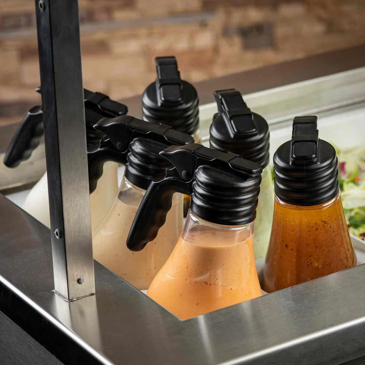 TableCraft N48 Option Polycarbonate Salad Dressing Dispenser with Black Plastic Top and (1) Blank Tag 48 oz. - Clear - Image 6
