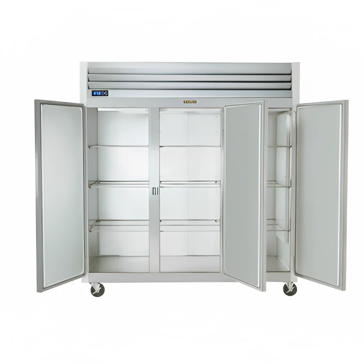 Traulsen G31012 3‑Section Reach‑In Storage Freezer 76" 6 Solid Doors 69.1 Cu. Ft. – 115V - Image 3