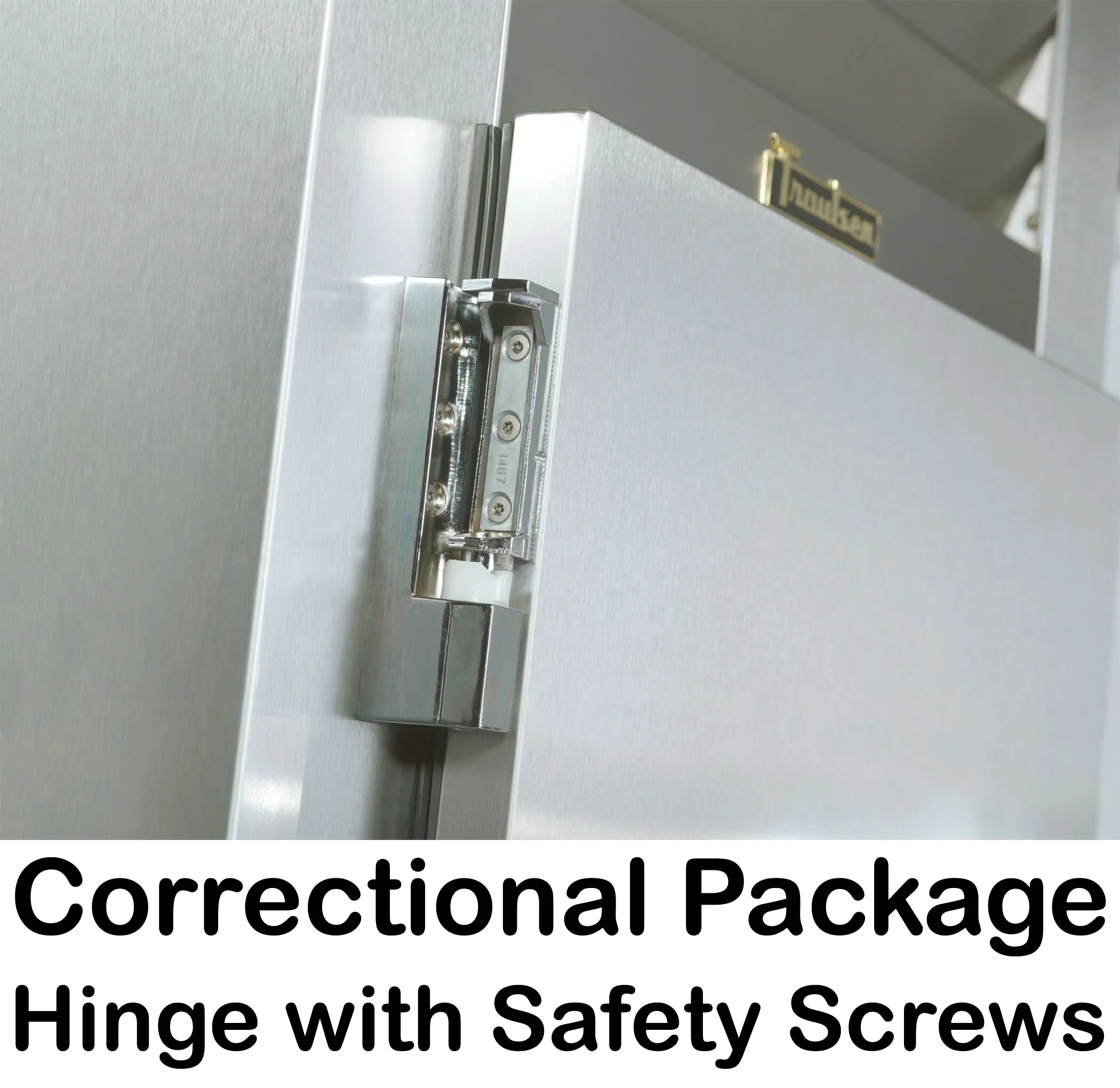 Traulsen RI132L-COR02 1-Section Right Hinged 1 Solid Door Correctional Roll-In Heated Holding Cabinet 35-1/2" - Accepts 66"H Racks - 35.3 cu. ft. - 208-230/115v - Image 3