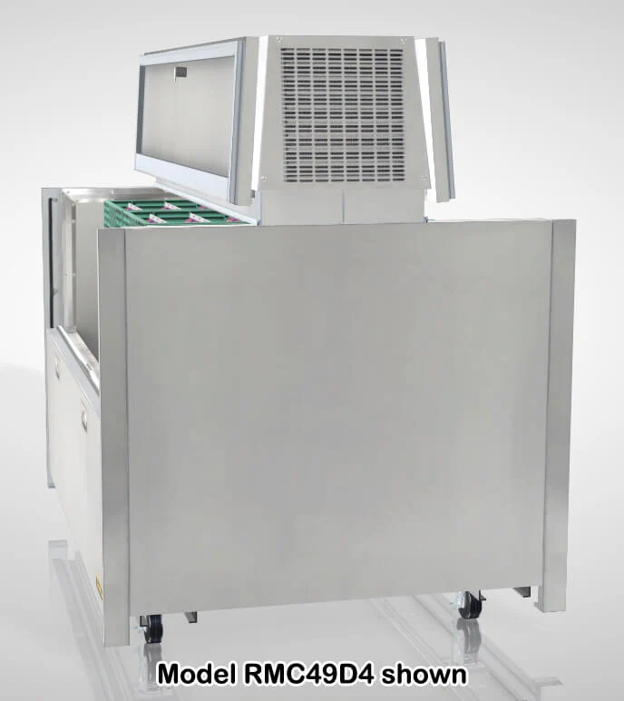 Traulsen RMC34D4 Double Sided School Milk Cooler 34" with 4" Casters - 8-Crate/cap - Image 18