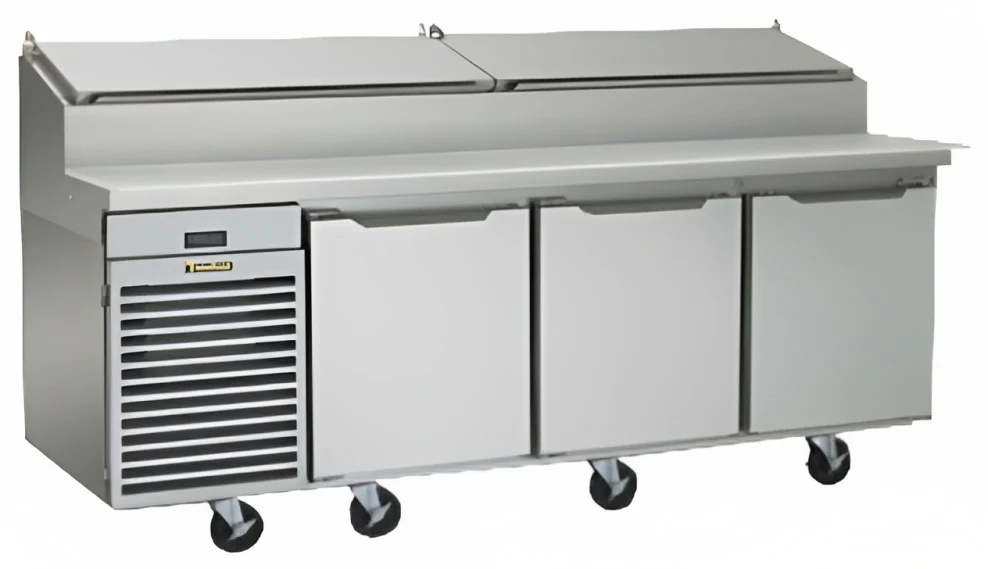 Traulsen TS090HT Pizza Prep/Salad Refrigerated Counter Three Door 90" - 115V - Image 4