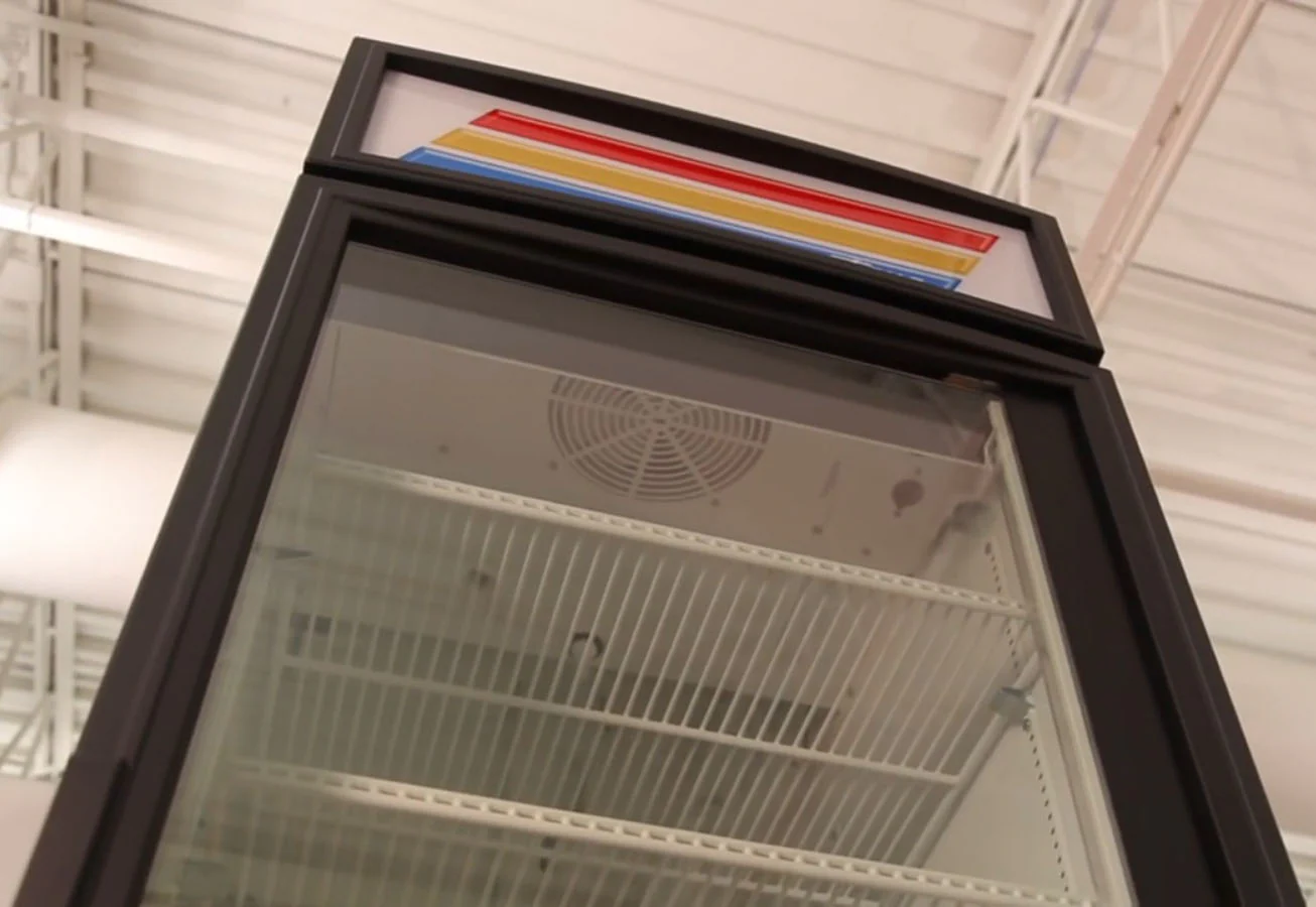 True GDM-49F-HC~TSL01 Black 2 Glass Swing Door Merchandiser Freezer 54" - 49 cu. ft. - 115v - Image 4