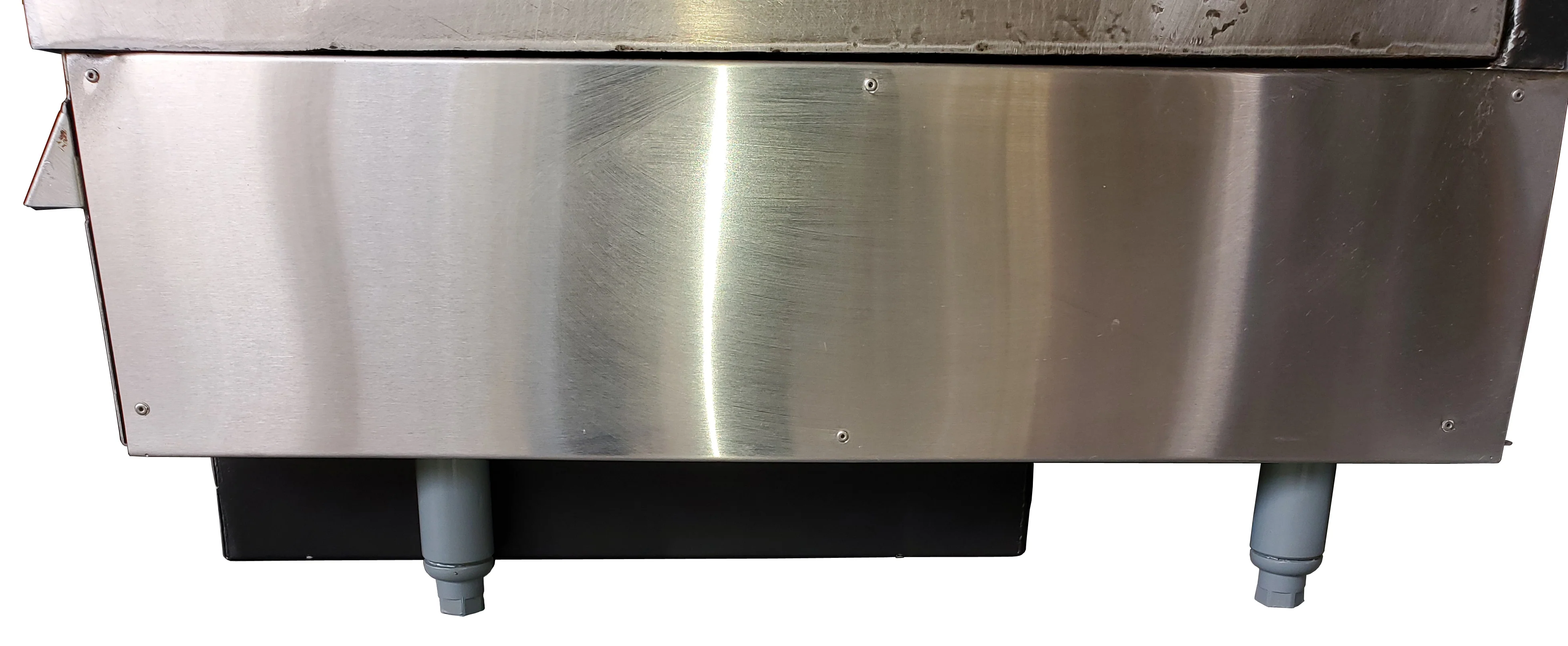 Used Restaurant Equipment - Wolf AGM60-101 Countertop Heavy Duty Natural Gas Griddle with 1" Thick Steel Plate & 5 Manual Controls 60" - 135,000 BTU - Image 3