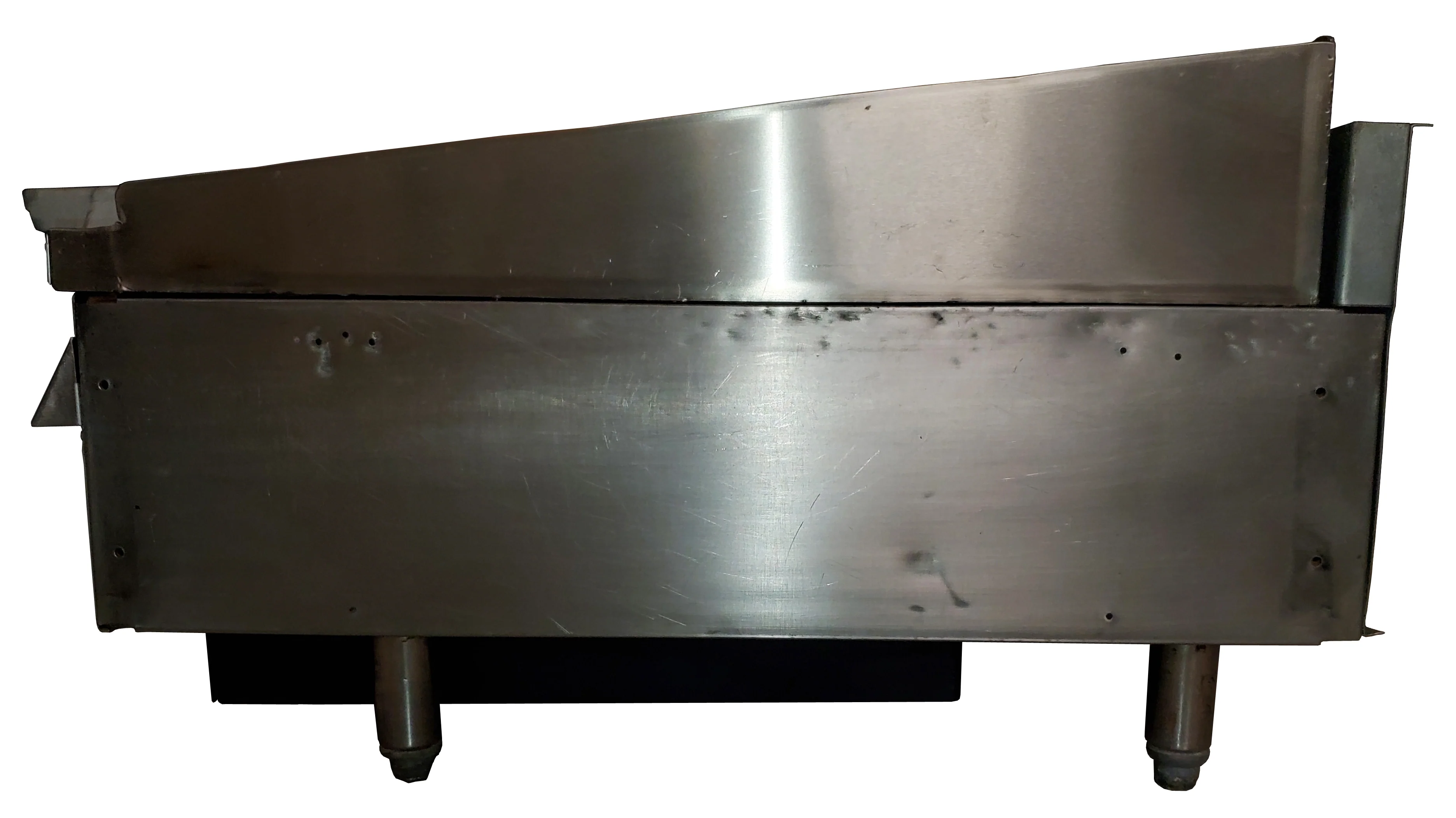 Used Restaurant Equipment - Wolf AGM60-101 Countertop Heavy Duty Natural Gas Griddle w/ 1" Plate & 5 Manual Controls 60" - 135,000 BTU - Image 3