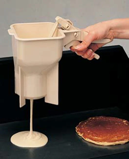 Vollrath 2803-18 Traex Batter Boss Plastic Portion Control Pancake / Waffle Batter Dispenser with Legs 48 oz. - Almond - Image 9