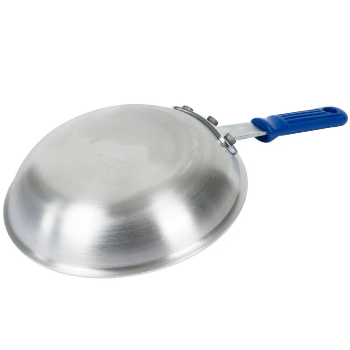 Vollrath 4007 Wear-Ever Fry Pans with Natural Finish and Cool Handle 7" - Image 4