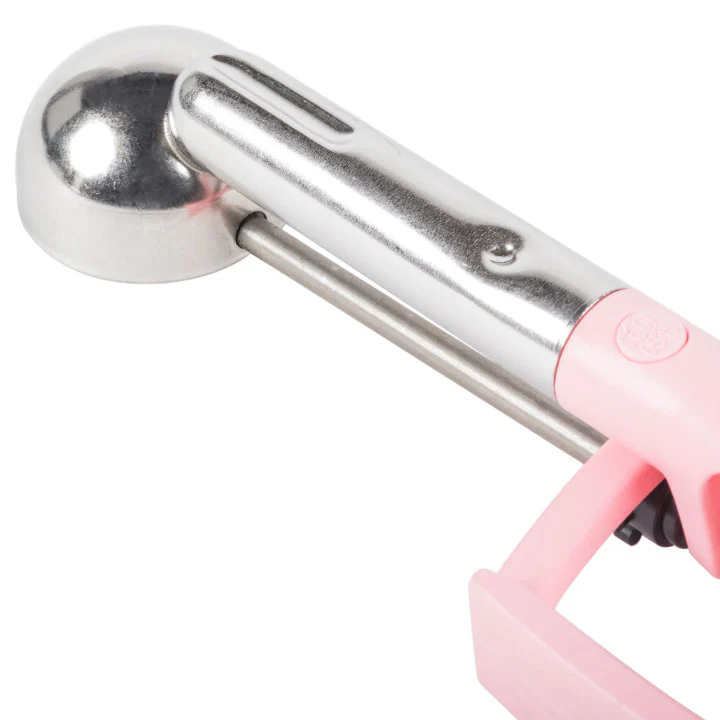 Vollrath 47379 Jacob's Pride Extended Length Disher with Pink Squeeze Handle 0.54 oz. - Size 60 - 12/Case - Image 5