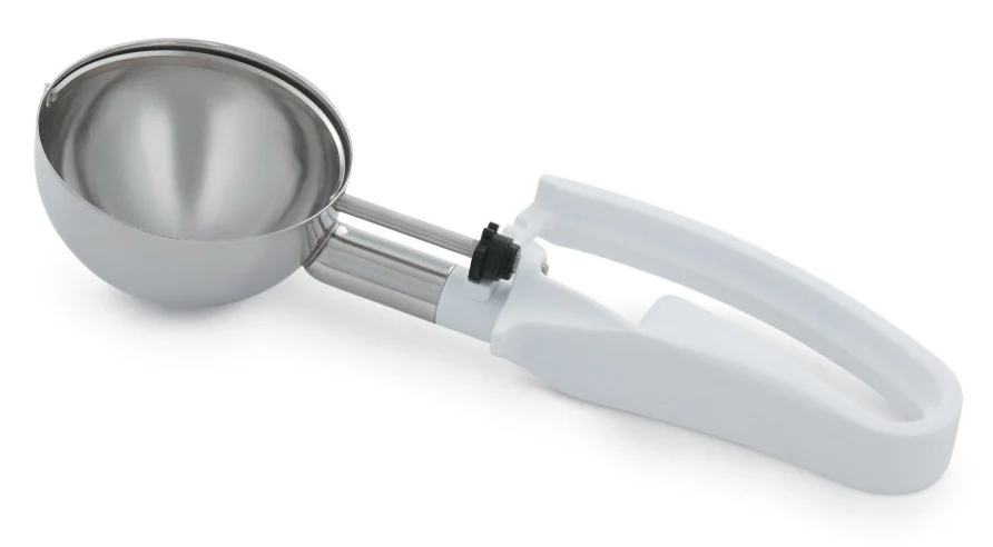 Vollrath 47390 Jacob's Pride Standard Length Disher with White Squeeze Handle 4.7 oz. - Size 6 - Image 2