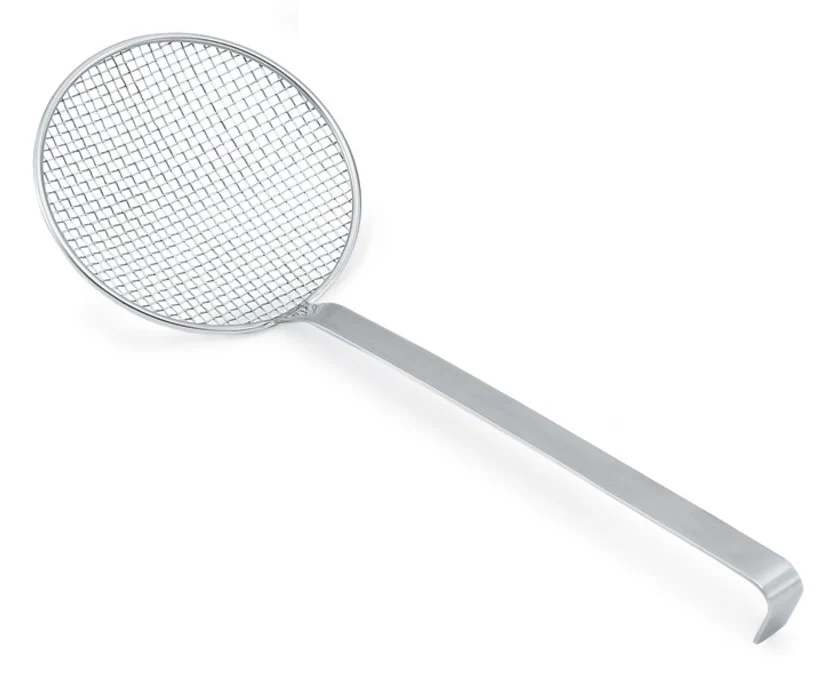 Vollrath 47718 Heavy-Duty One-Piece Stainless Steel Wire Mesh Round Skimmer 8" dia. Blade with 14" Long Hooked Handle