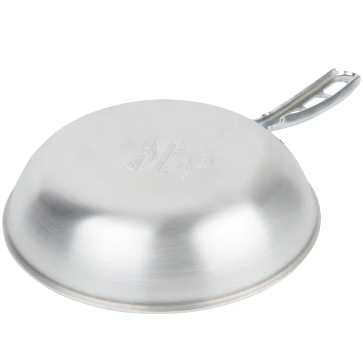 Vollrath 672308 Wear-Ever Aluminum Fry Pan with SteelCoat x3 Nonstick Coating and Silicone Handle 8" - Image 3