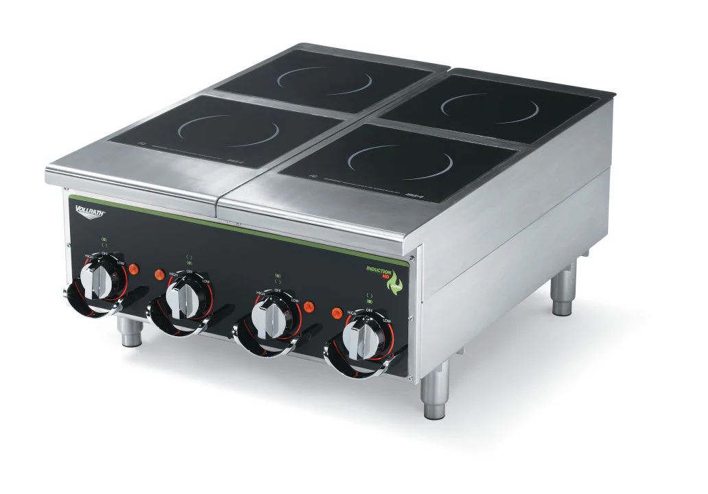 Vollrath 924HIMC Cayenne Countertop Induction Range / Cooktop with (4) Burners and Manual Controls - 208-240v