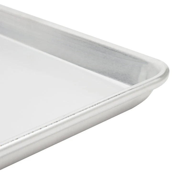 Vollrath 9303 Wear-Ever Heavy Duty 1/2 Size 19 Gauge Wire in Rim Aluminum Bun / Sheet Pan 18" x 13" - Image 6