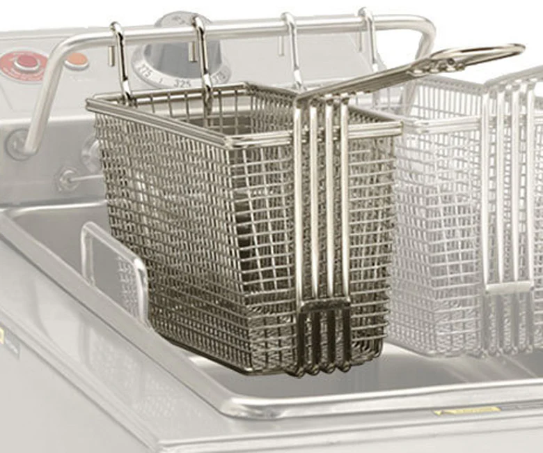 Wells 20161 Half Size Fry Basket with Front Hook for Countertop Fryers 4" x 10" x 5-1/16"H - Image 4
