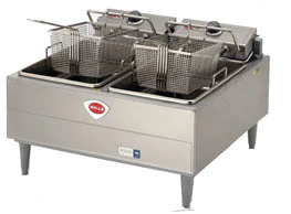 Wells F-30 Countertop Dual Pot Electric Fryer 30 lb. - 208-240v - Image 3
